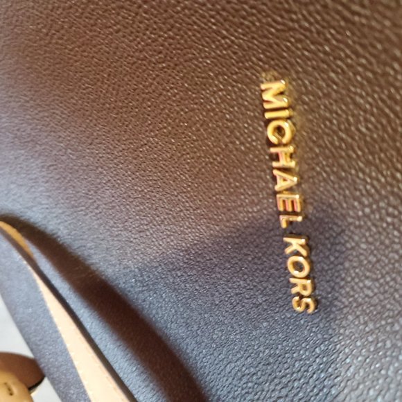 Like New Rare Michael Kors Eliza Reversible Shoulder Bag XL M - Picture 9 of 13